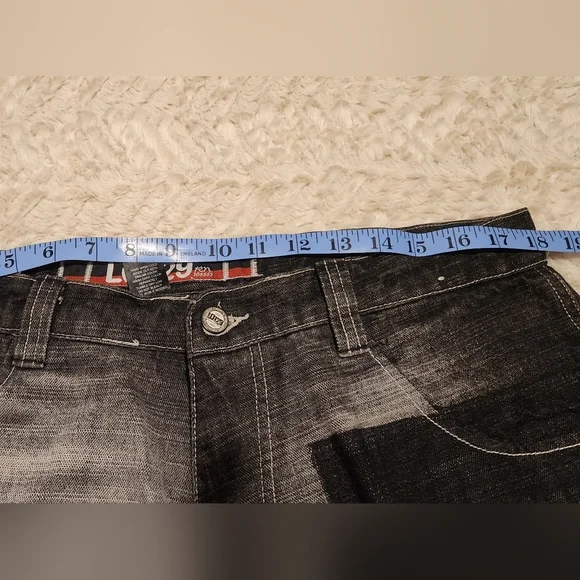 LOT 29 Wile E. Coyote Jeans. Black/Gray. Size 38. EUC - Picture 7 of 7